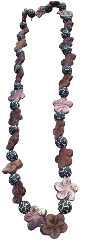 Giraffe and Flower Necklace